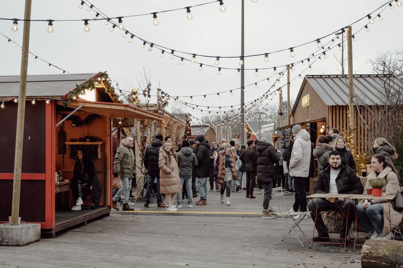 Building Community Partnerships: Strategies for Local Retailers