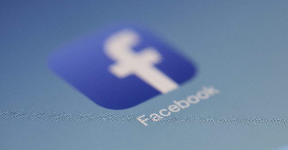 What Facebook Groups Can Do For Your Business (and How to Create Them)