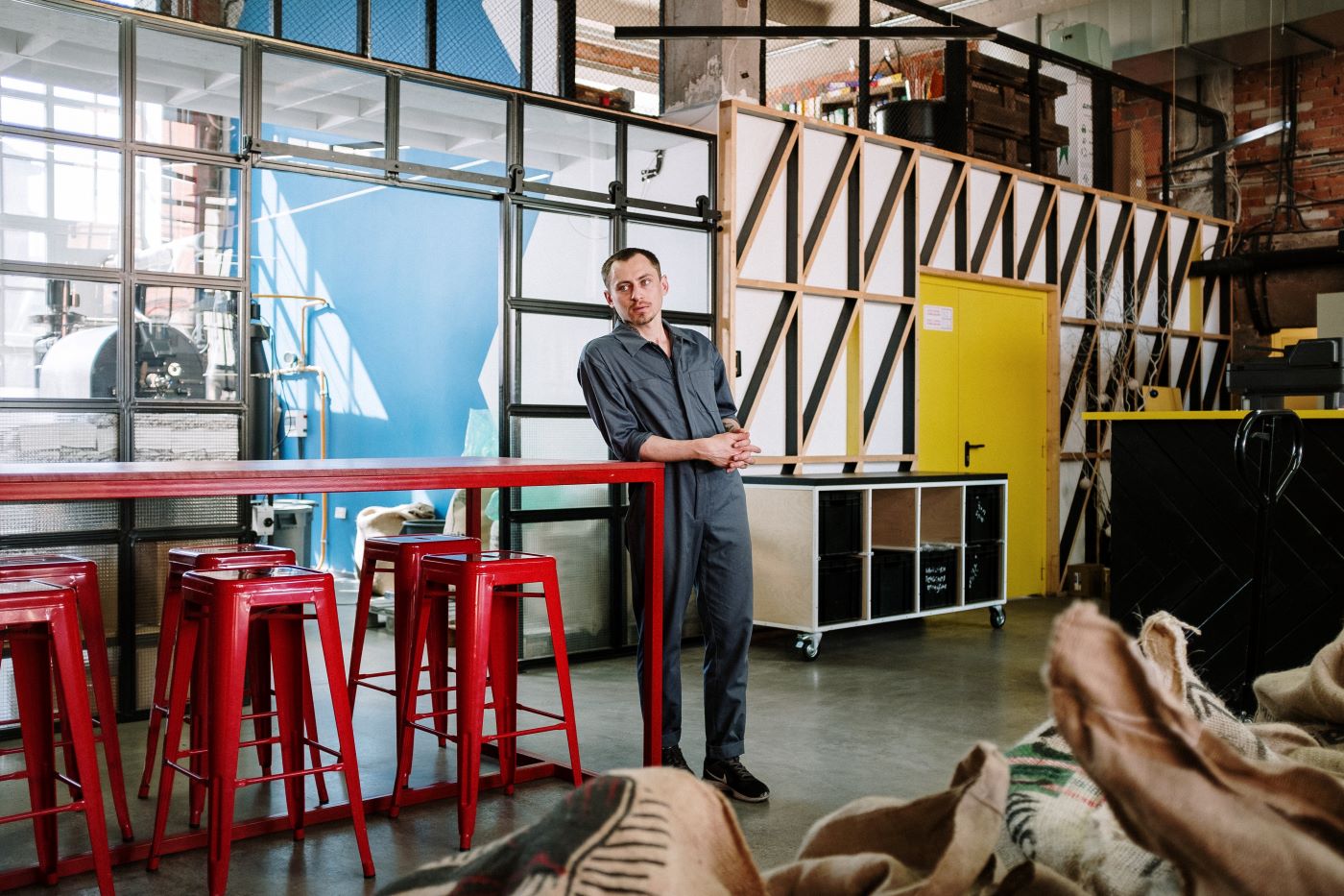 Crafting Compelling Newsletters: Content Ideas for Manufacturing Companies
