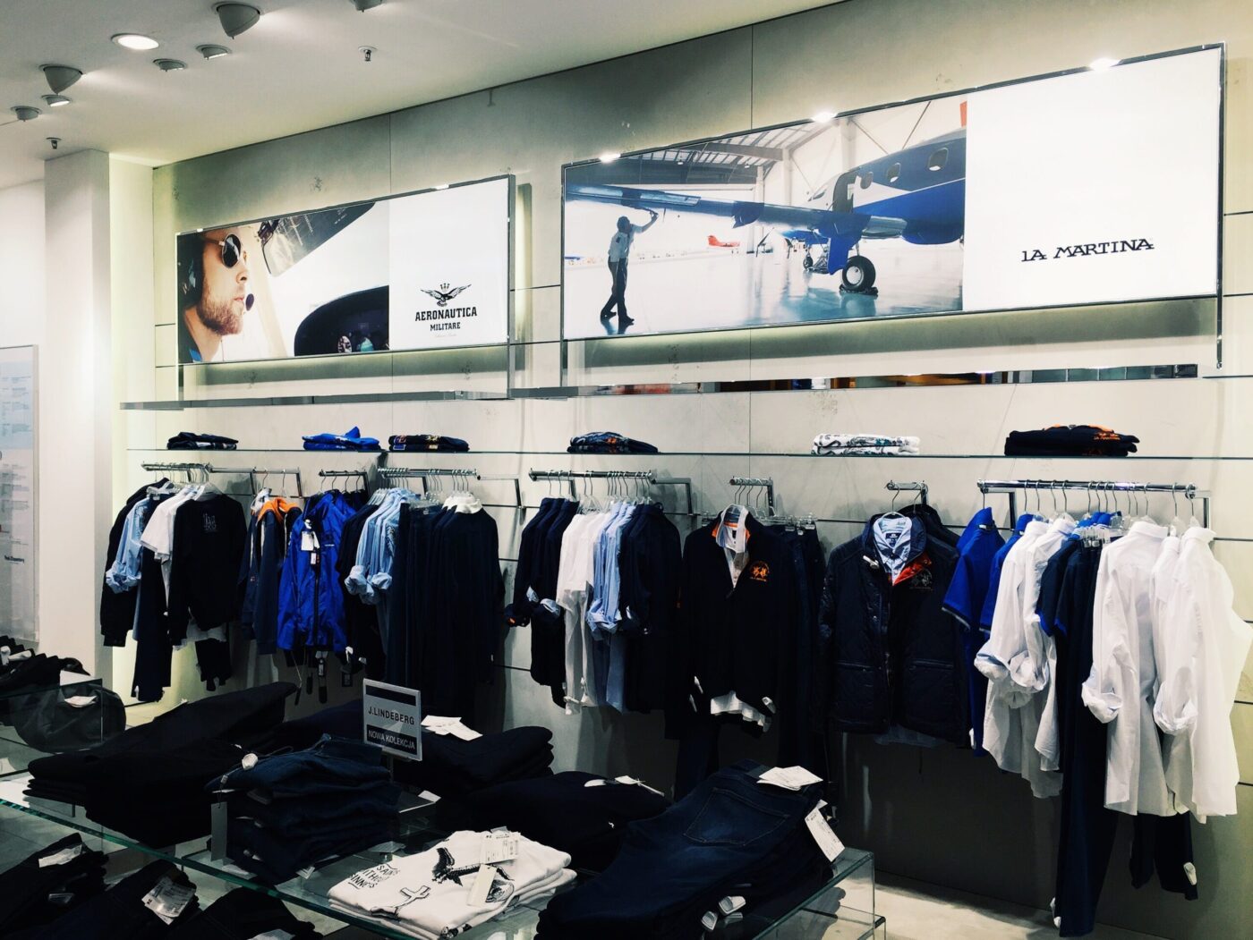 The Future of Retail: 13 Trends and Technologies Shaping the Industry